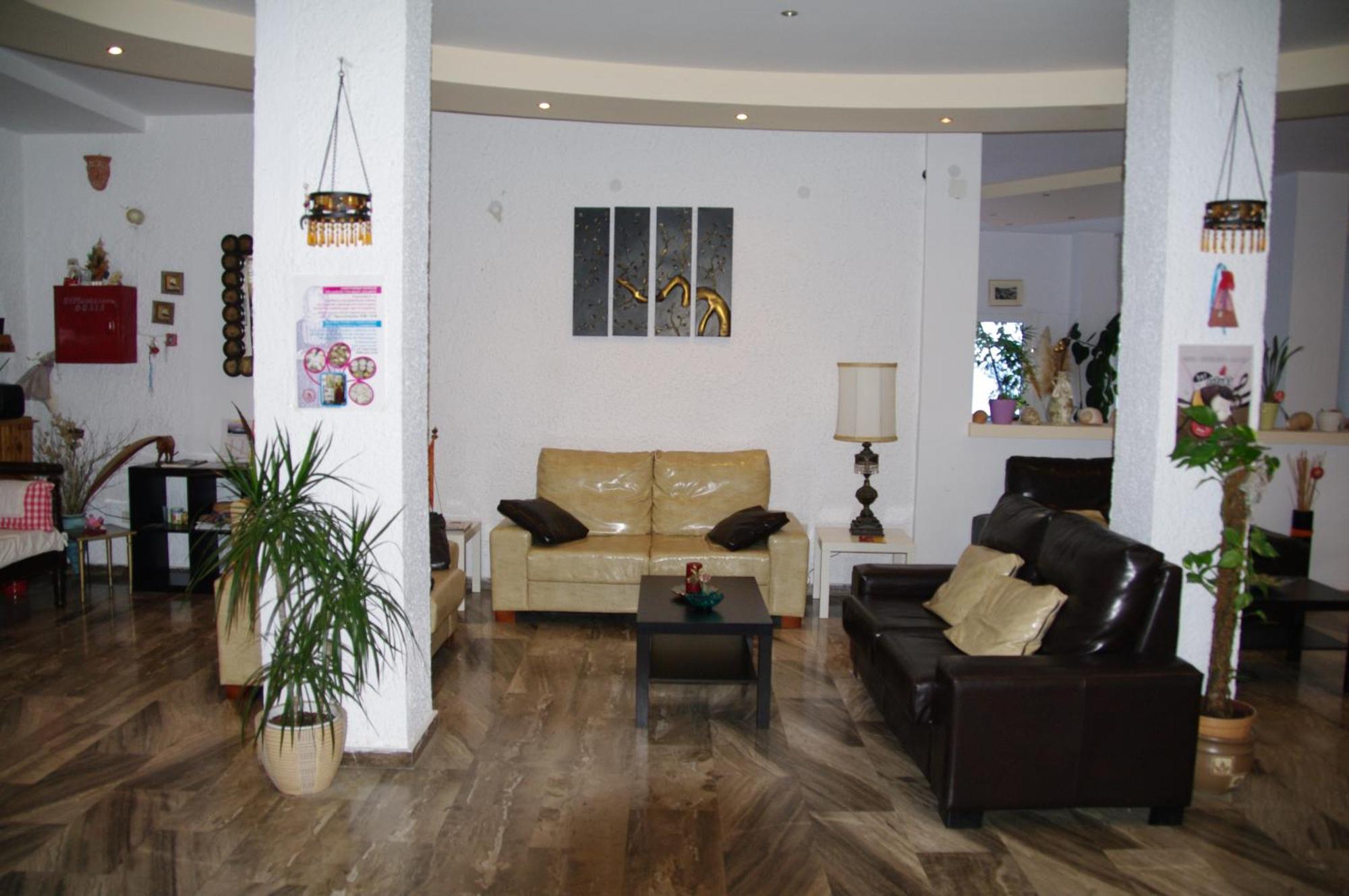 Hotel Marlton Skiathos Town Exterior photo